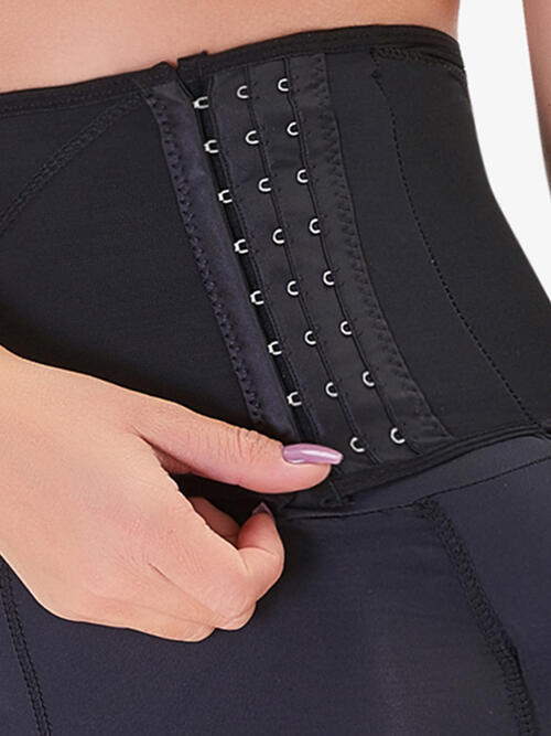 c2861548b4ad4c4c8376672fe00fb079-Min